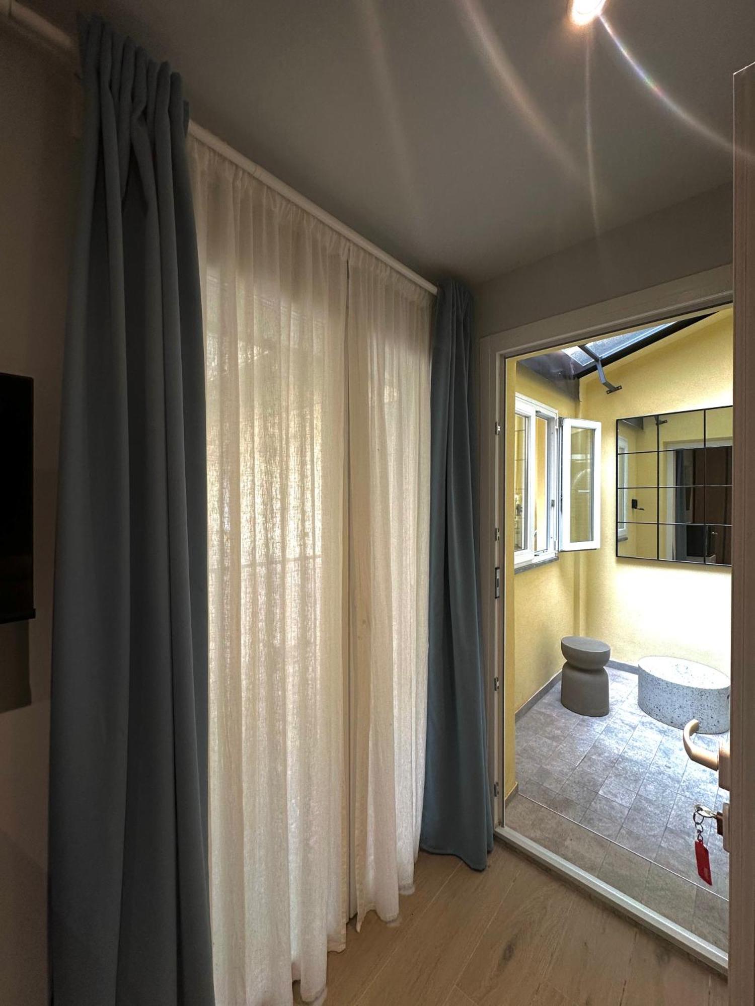 New Tita's Design House * Mailand